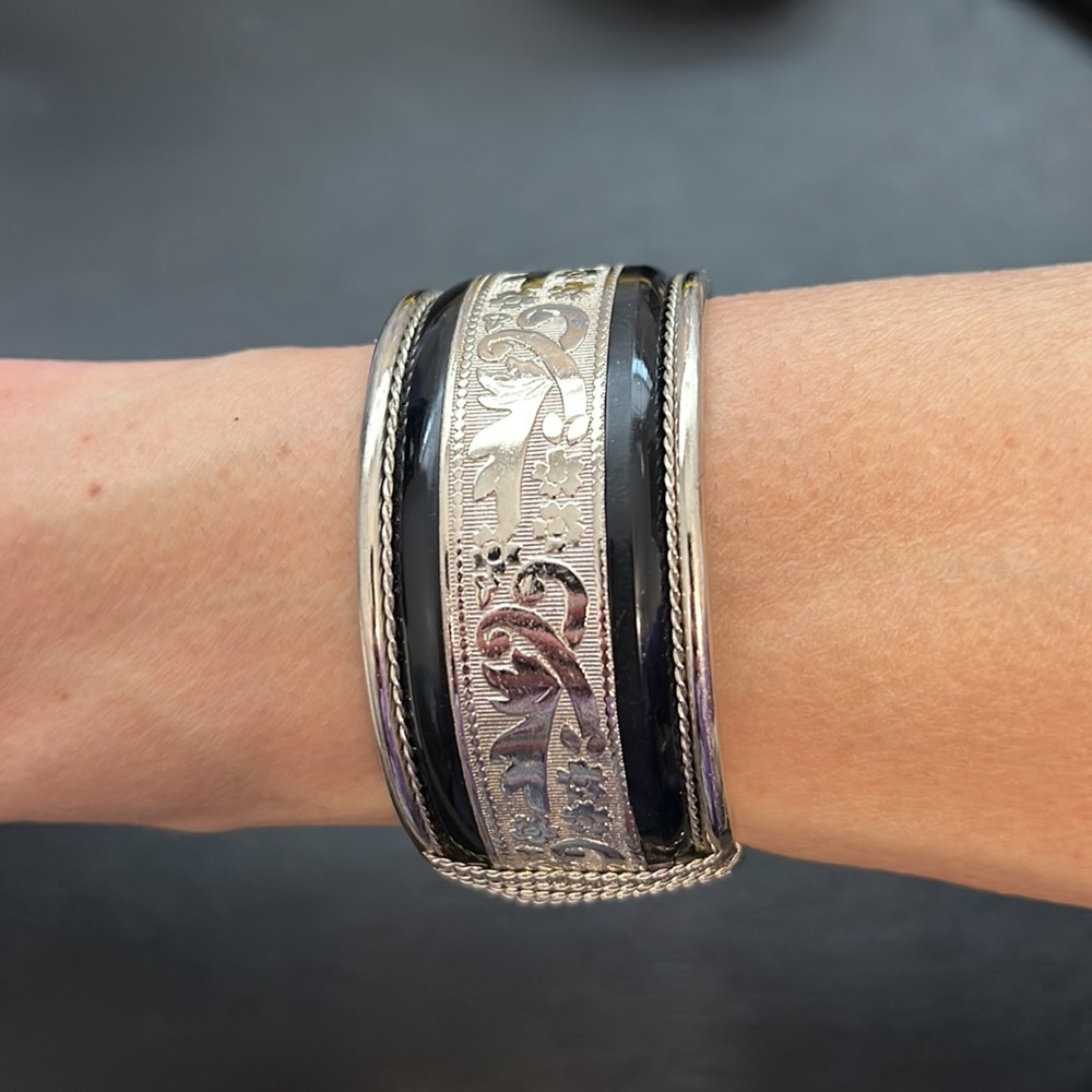 Vintage Silver Hinged Bangle Bracelet, Black Enamel, Floral, Retro, Boho